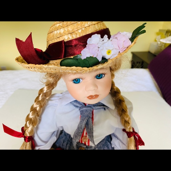 Collectible 17” Porcelain Doll Blond Girl & Blue Eyes Hat Baby Doll & Puppy Toy - Picture 3 of 8